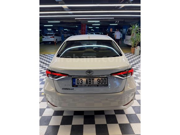 İlk Sahibinden Toyota Corolla 1.6 Dream 2020 Model