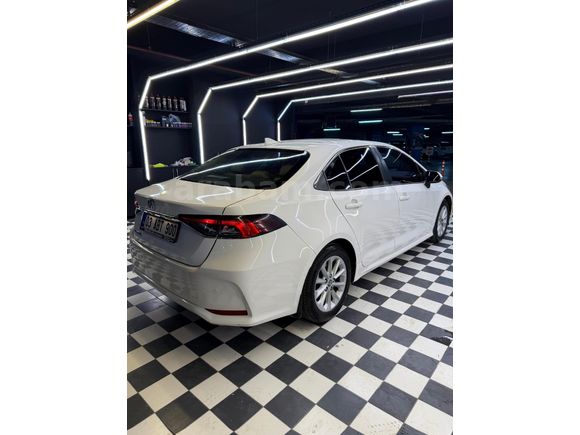 İlk Sahibinden Toyota Corolla 1.6 Dream 2020 Model