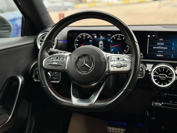 ÇAVUŞOĞLU 2022 MERCEDES A200 HB AMG+ 7G CAM TAVAN