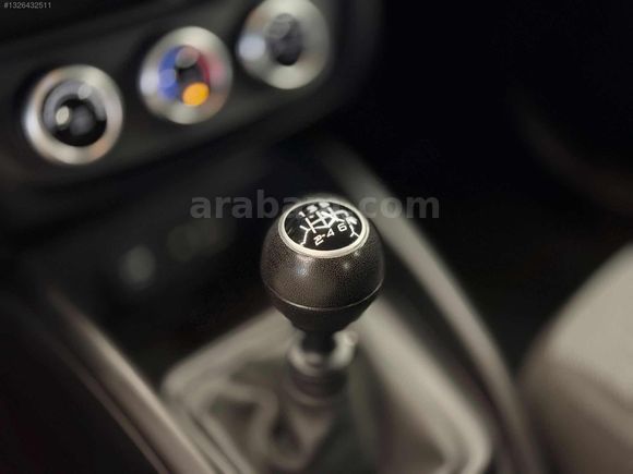 FLİES MOTORS'DAN FİAT EGEA 1.4 EASY 123'BİN KM