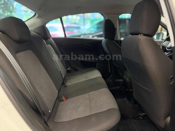 FLİES MOTORS'DAN FİAT EGEA 1.4 EASY 123'BİN KM