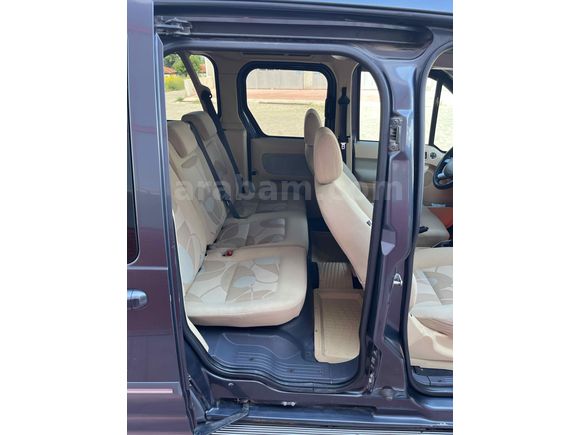 Sahibinden Ford Tourneo Connect 110PS 2010 Model 