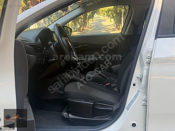 ATO-CAR'DAN 2023 EGEA SEDAN 1.4 FİRE 95HP EASY %20KDV