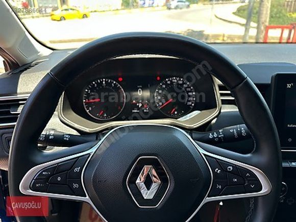 ÇAVUŞOĞLU 2023 RENAULT CLİO 1.0 TCE TOUCH ÇELİK J. GERİ GÖRÜŞ
