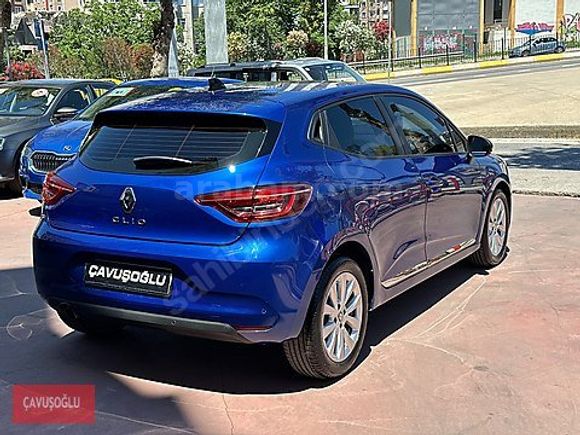 ÇAVUŞOĞLU 2023 RENAULT CLİO 1.0 TCE TOUCH ÇELİK J. GERİ GÖRÜŞ
