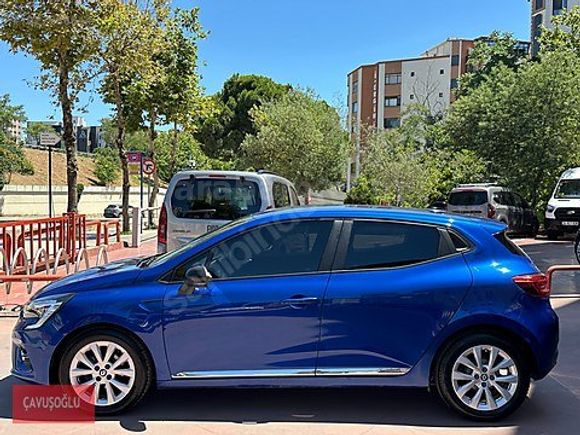 ÇAVUŞOĞLU 2023 RENAULT CLİO 1.0 TCE TOUCH ÇELİK J. GERİ GÖRÜŞ