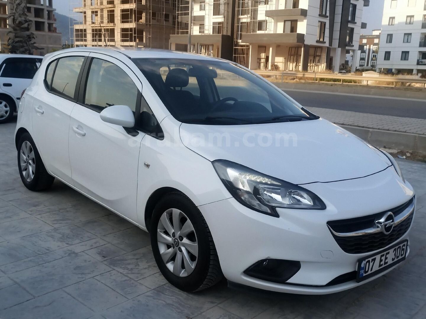 Galeriden Opel Corsa 1.4 Enjoy 2016 Model Antalya 109.500 km Beyaz 6