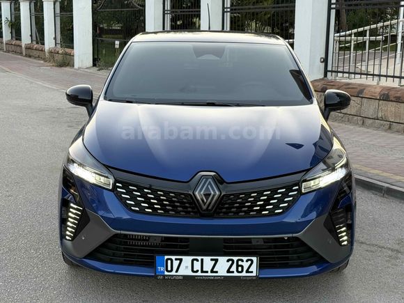 Galeriden Renault Clio 1.0 TCe Techno Esprit Alpine 2025 Model Antalya