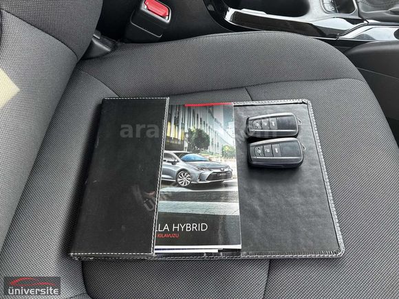 ÜNİVERSİTE_2022 COROLLA 1.8 HYBRİD FLAME X-PACK E-CVT_EKSTRALI