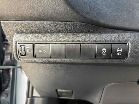 ÜNİVERSİTE_2022 COROLLA 1.8 HYBRİD FLAME X-PACK E-CVT_HATASIZ