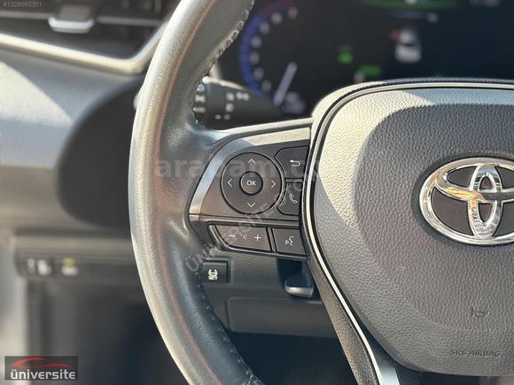 ÜNİVERSİTE_2022 COROLLA 1.8 HYBRİD FLAME X-PACK E-CVT_EKSTRALI