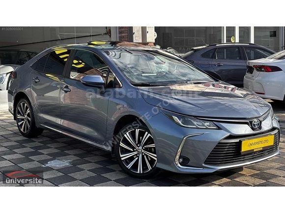 ÜNİVERSİTE_2022 COROLLA 1.8 HYBRİD FLAME X-PACK E-CVT_EKSTRALI