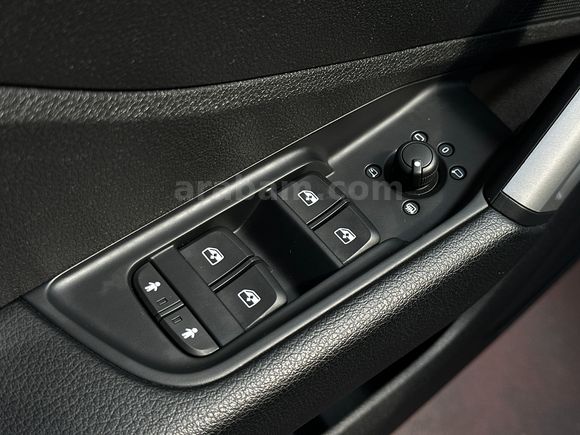 ÇAVUŞOĞLU 2023 AUDİ Q2 35 TFSİ ADVANCED BOYASIZ