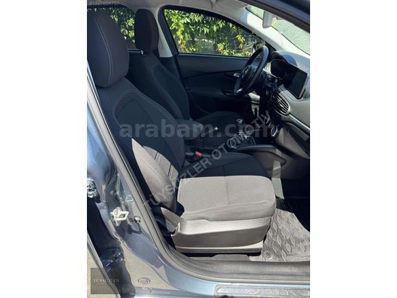 300bin PEŞİN Fiat Egea Lounge HATASIZ ORJİNAL 58bin KM