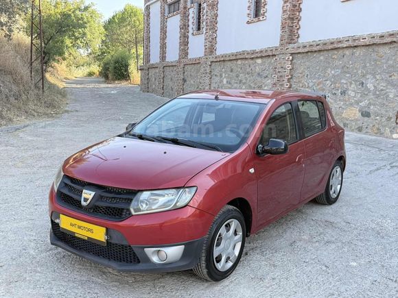 Takas Olur - 80.000 KM DE KLİMALI 16V SANDERO
