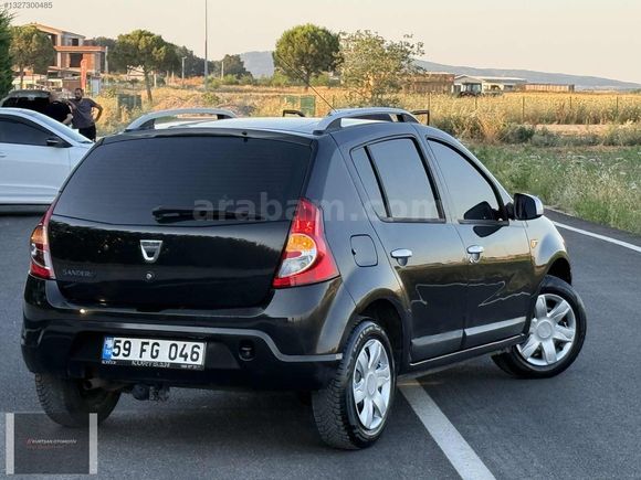 DACİA**SANDERO**AMBİANCE**138.000KM**2012 MODEL