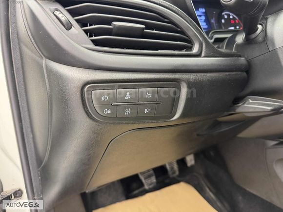 AUTOVEGA 2021 FİAT EGEA TABLET EKRAN SERVİS BAKIMLI