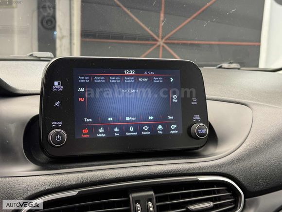 AUTOVEGA 2021 FİAT EGEA TABLET EKRAN SERVİS BAKIMLI