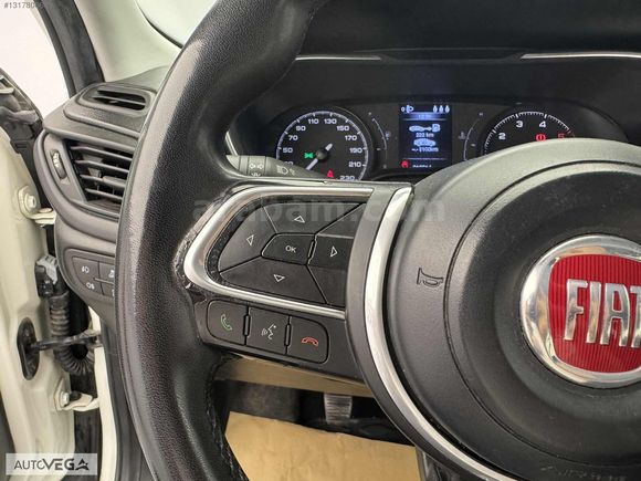AUTOVEGA 2021 FİAT EGEA TABLET EKRAN SERVİS BAKIMLI