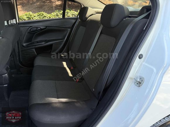 DEMİR AUTO'DAN 2023 ÇIKIŞLI SERVİS BAKIMLI KREDİ KARTINA 12TKST