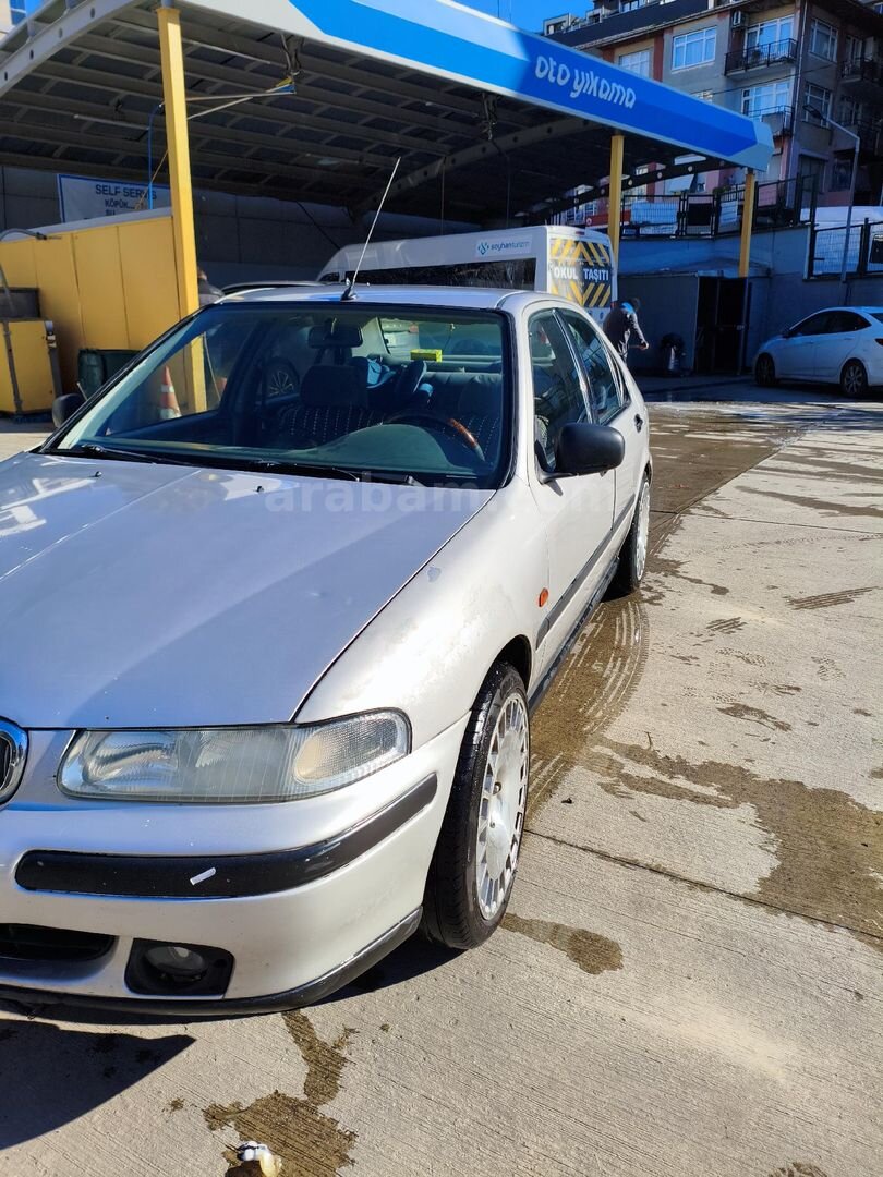 Sahibinden Rover 414 Si 1998 Model İstanbul 298.000 km Gri (metalik) 3