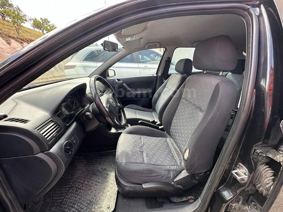 Sahibinden Skoda Octavia 1.9 TDI Ambiente 2003 Model 
