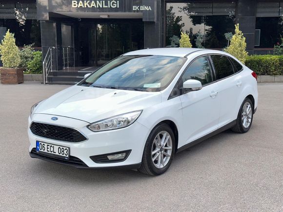 Sahibinden Ford Focus 1.6 Ti-VCT Trend X 2015 Model
