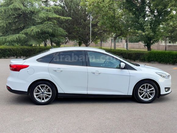Sahibinden Ford Focus 1.6 Ti-VCT Trend X 2015 Model