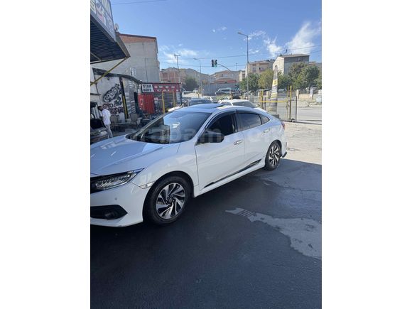 Sahibinden Honda Civic 1.6i VTEC Eco Executive 2016 Model 