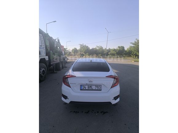 Sahibinden Honda Civic 1.6i VTEC Eco Elegance 2018 Model
