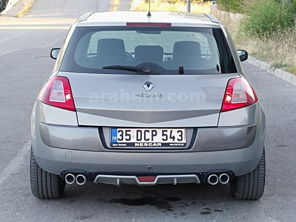 2004 Renault Megane 1.6 Dynamique  Hb Sanroof  + cam tavan