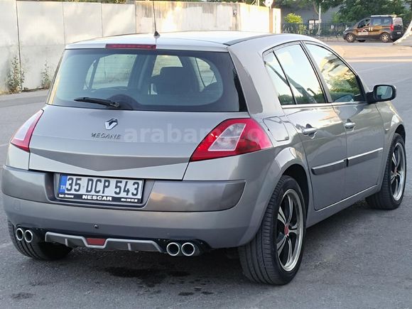 2004 Renault Megane 1.6 Dynamique  Hb Sanroof  + cam tavan