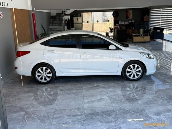 ACCENT BLUE 1.6 CRD / CVT-7 İLERİ / BAKIMLI - MASRAFSIZ