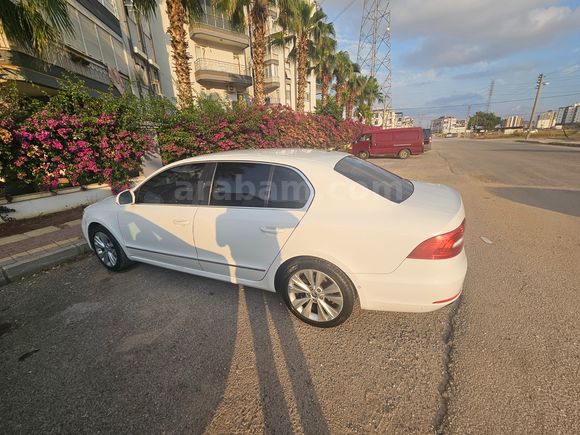 Sahibinden Skoda SuperB 1.6 TDI Elegance 2015 Model 