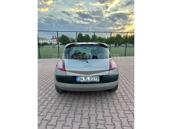 MEGANE 2 KAPUT TAVAN BAGAJ ORJİNAL GÜNEŞ YANIKSIZ