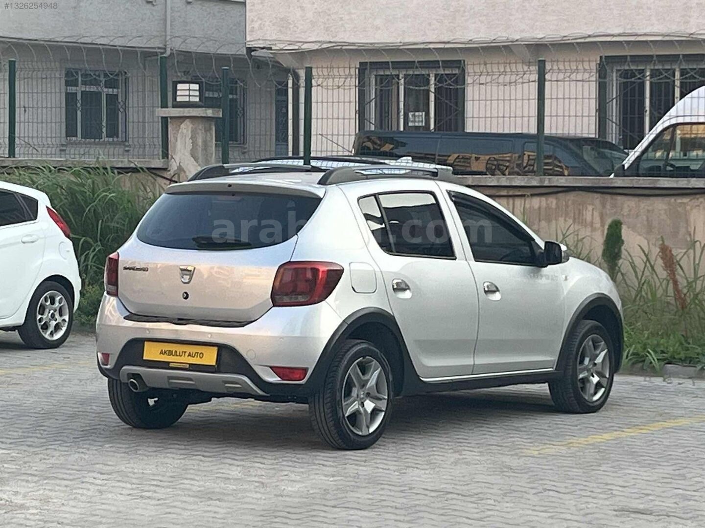 Galeriden Dacia Sandero 1.5 dCi Stepway Style 2018 Model Bursa 137.000 km Gri 6