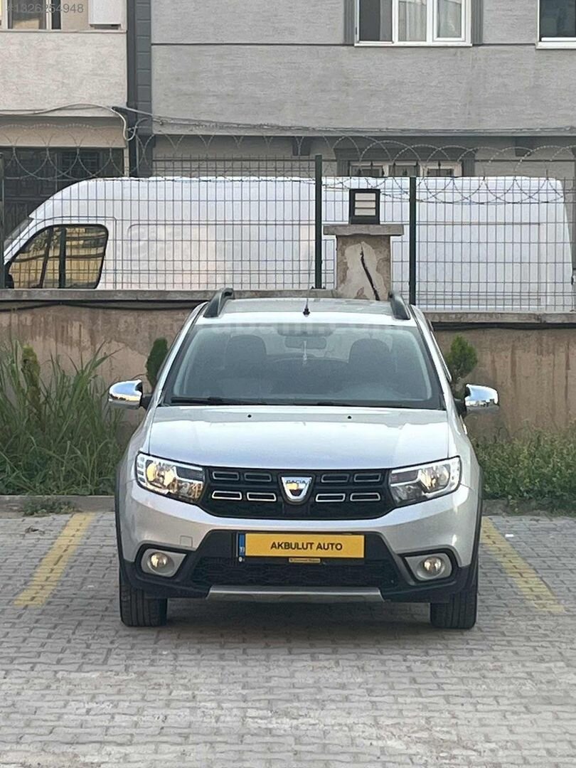 Galeriden Dacia Sandero 1.5 dCi Stepway Style 2018 Model Bursa 137.000 km Gri 3