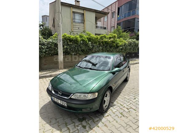 MASRAFSIZ OPEL VECTRA 2.0 GLS