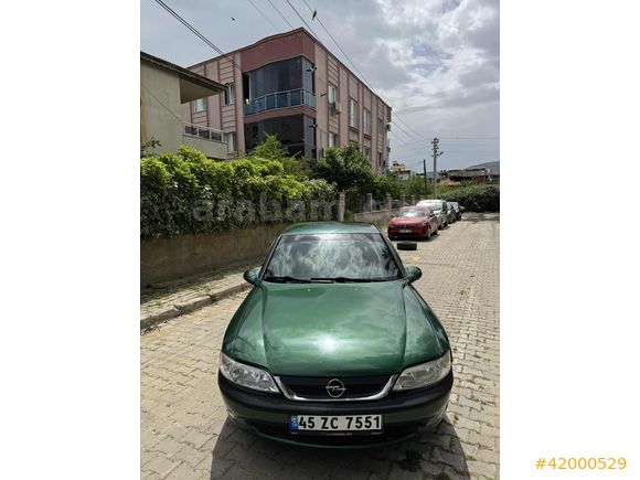 MASRAFSIZ OPEL VECTRA 2.0 GLS