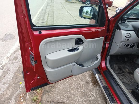 Galeriden Renault Kangoo Multix 1.5 dCi Expression 2006 Model Giresun