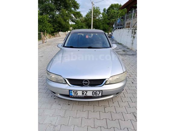 Sahibinden Opel Vectra 1.6 GL 2000 Model  252.500 km Gri (Gümüş)