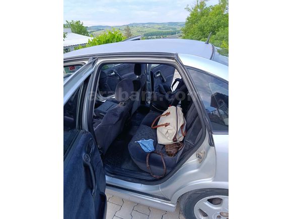 Sahibinden Opel Vectra 1.6 GL 2000 Model  252.500 km Gri (Gümüş)