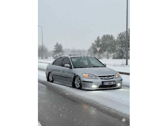 Sahibinden Honda Civic 1.6i VTEC ES 2004 Model 