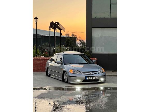 Sahibinden Honda Civic 1.6i VTEC ES 2004 Model 
