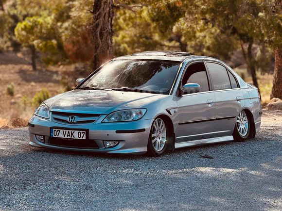 Sahibinden Honda Civic 1.6i VTEC ES 2004 Model 
