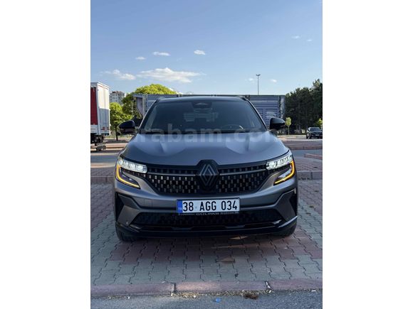 Sahibinden Renault Austral 1.3 Hybrid Techno Esprit Alpine 2025 Model 