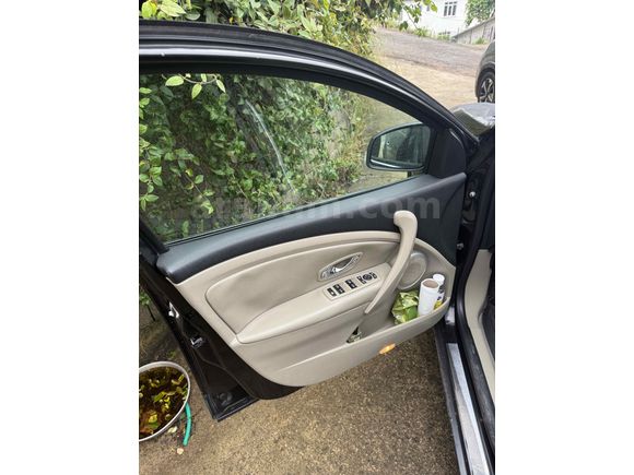 2012 MODEL RENAULT FLUENCE 1.5 PRİVİLEGE EDC (SUNROOFLU) TERTEMİZ.