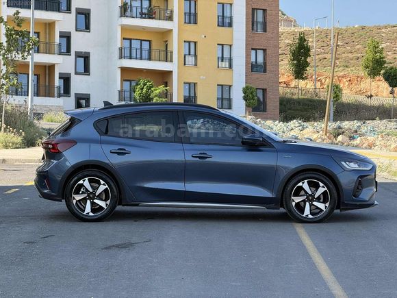 ELA'DAN 2024 FORD FOCUS ACTIVE STİL DİZEL OTOMATİK 21 KM