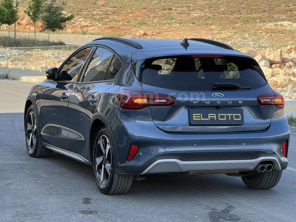 ELA'DAN 2024 FORD FOCUS ACTIVE STİL DİZEL OTOMATİK 21 KM