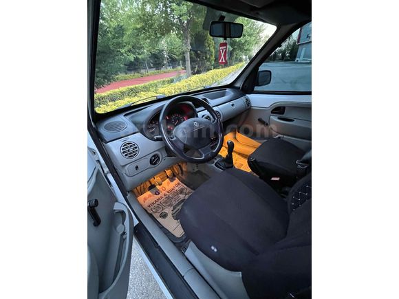 Sahibinden Renault Kangoo Multix 1.5 dCi Authentique 2010 Model 